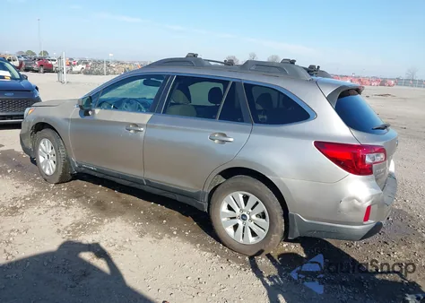2015 Subaru Outback 2.5I Premium z USA, uszkodzony, nr VIN 4S4BSBEC4F3215336